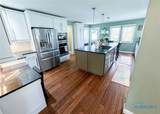 6423 Berkey Southern Road - Photo 10