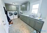 6423 Berkey Southern Road - Photo 23