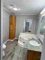 000 Meadowlark Ln - Photo 11