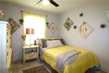 818 Geneva Avenue - Photo 21