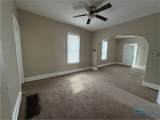 1614 Pinewood Avenue - Photo 3