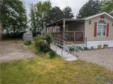 2614 Tiffin Avenue - Photo 2