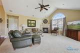 2730 Canterbury Circle - Photo 15