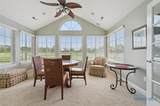2730 Canterbury Circle - Photo 18