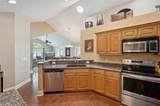 2730 Canterbury Circle - Photo 24