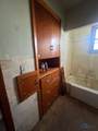 933 Waverly Avenue - Photo 22