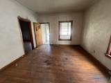 933 Waverly Avenue - Photo 4