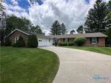1104 Fairlawn Drive - Photo 1