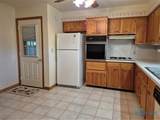 1100 Cherry Lane - Photo 18