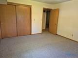1100 Cherry Lane - Photo 9