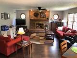 415 Jamestown Avenue - Photo 17
