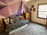 415 Jamestown Avenue - Photo 36