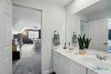 8917 Royal Oak Drive - Photo 32