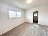 1943 Parkdale Avenue - Photo 6