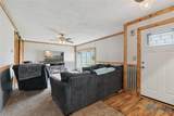 9943 Wayne Road - Photo 10