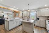 9943 Wayne Road - Photo 14