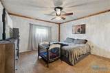 9943 Wayne Road - Photo 28