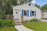 2713 Stateview Drive - Photo 2