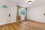 1724 Queenswood Drive - Photo 4