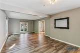 1902 Queenswood Drive - Photo 15