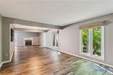 1902 Queenswood Drive - Photo 18