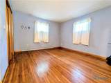 404 Walnut Street - Photo 15