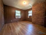 404 Walnut Street - Photo 26