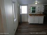 549 Spencer Street - Photo 5