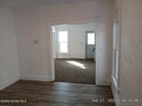 549 Spencer Street - Photo 7