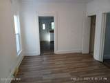 549 Spencer Street - Photo 8