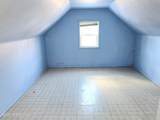 921 Berry Street - Photo 15