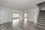 2740 Robinwood Avenue - Photo 11
