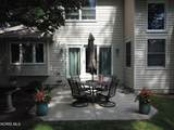 1008 Hialea Court - Photo 5
