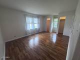711 Simon Street - Photo 18