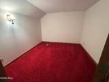 1040 Edgewood Drive - Photo 31