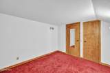 1040 Edgewood Drive - Photo 55