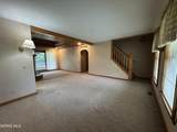 1040 Edgewood Drive - Photo 7