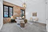 18 Broadway Street - Photo 21