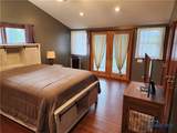 105 Adrian Street - Photo 20
