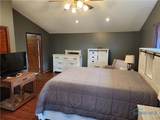 105 Adrian Street - Photo 22
