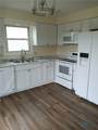 1029 Emerald Rd - Photo 5