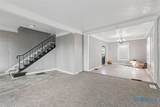 3214 Maplewood Avenue - Photo 3