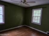 2433 Georgetown Avenue - Photo 14