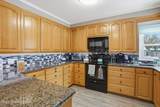 331 Fairlawn Place - Photo 11