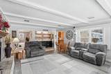 331 Fairlawn Place - Photo 8