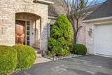 15 Stableside Road - Photo 3
