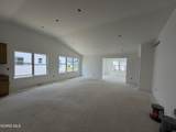 5037 Easton Drive - Photo 5