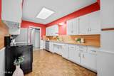 2806 Meadowwood Drive - Photo 12