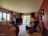 102 Oak Street - Photo 8