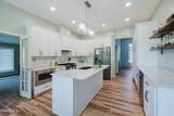 930 Robinhood Avenue - Photo 17